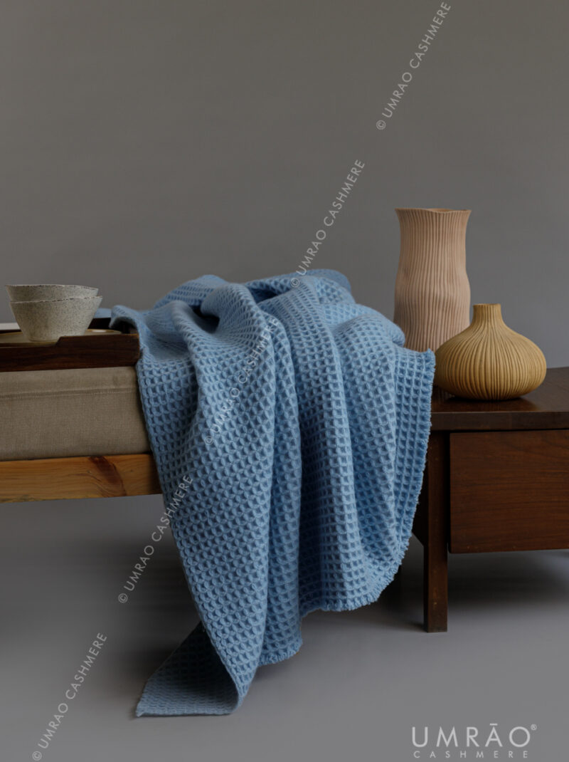 LARGE THROW WEFT BACK 6 PLY NS067